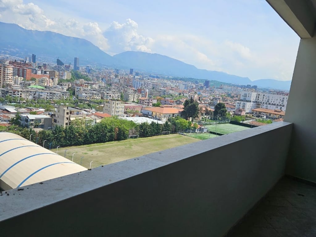 1+1 apartment for rent in Golden Park.