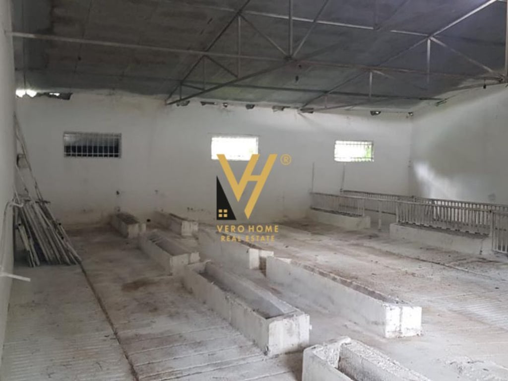 FARM FOR SALE 1,400 M2 IN BALDUSHK 300,000 EURO