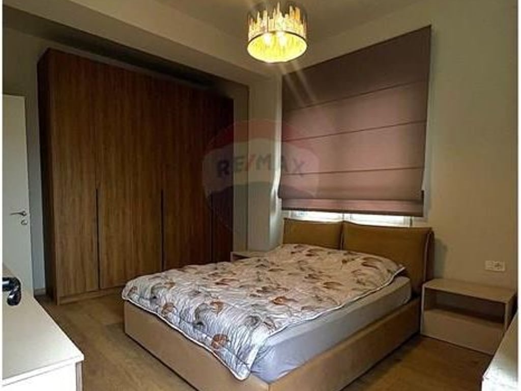 Appartamento - In Affitto - Piazza 21