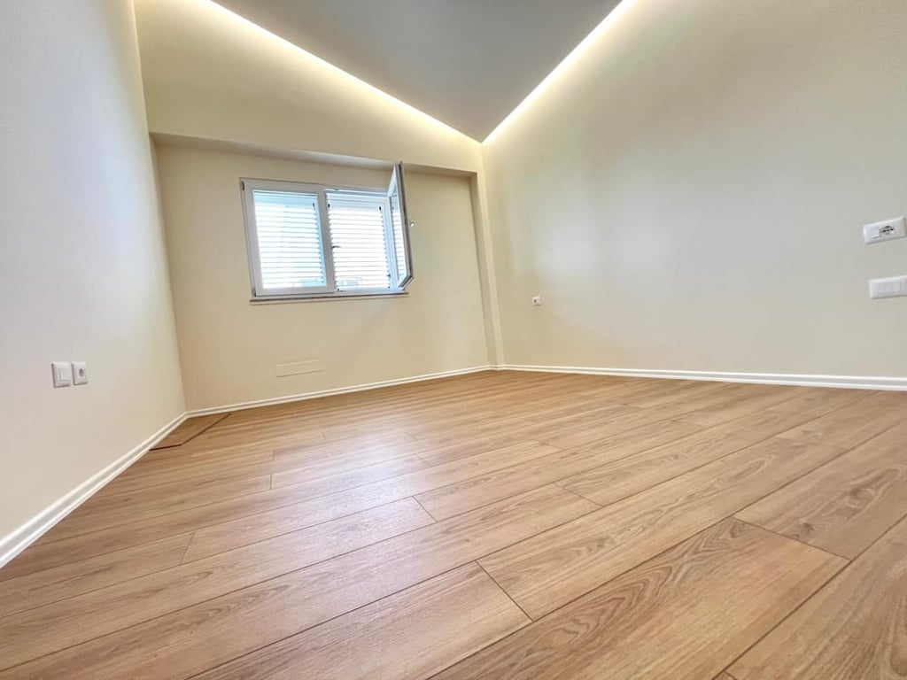 DUPLEX FOR SALE IN FRESK