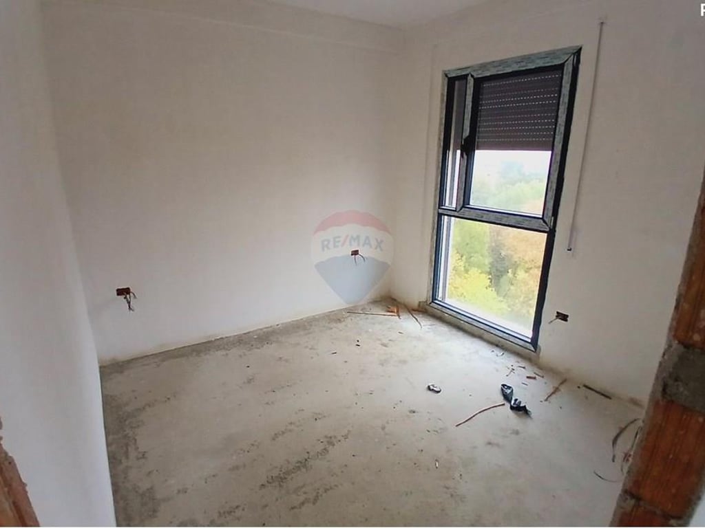 Apartament 3+1+2 tek Kodra e Diellit