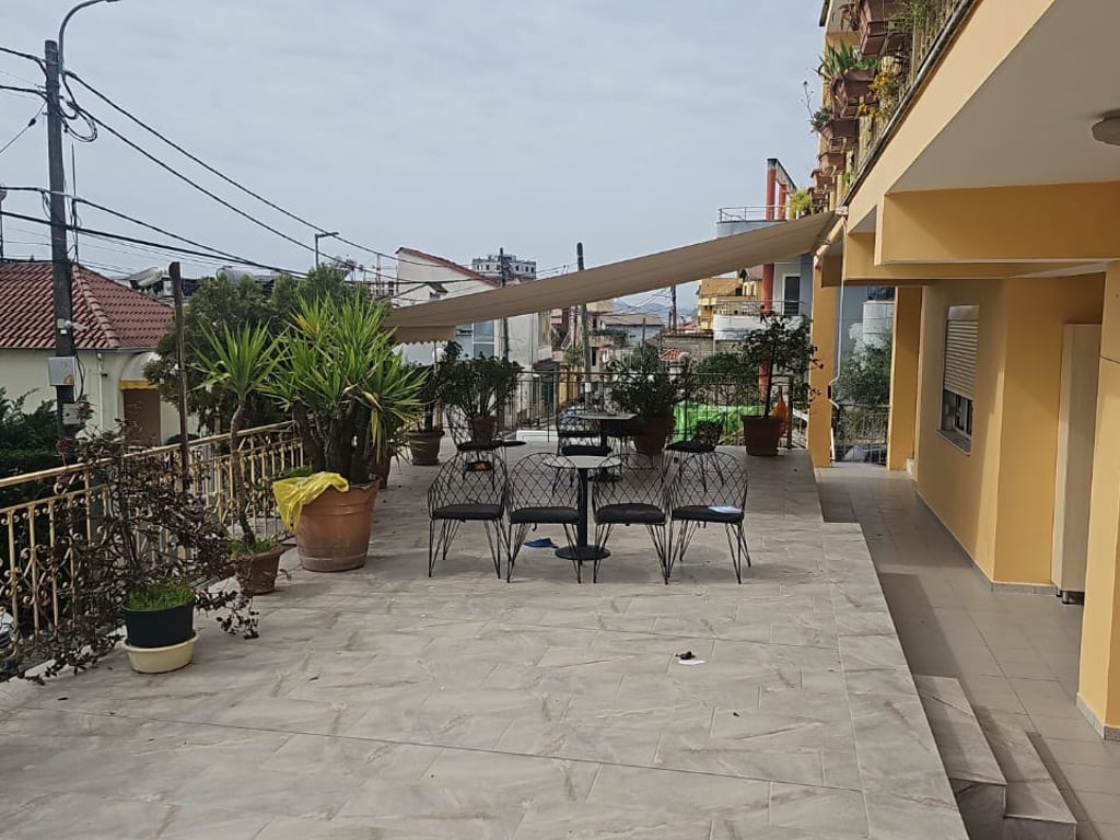 Affittasi appartamento 2+1 a Brryli 500 euro.