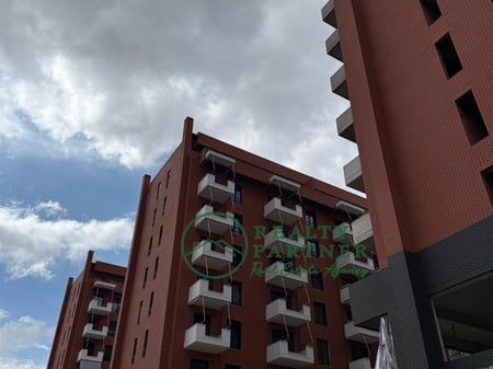 AMBIENT BIZNESI ME QIRA TEK KOMPLEKSI DELIJORGJI