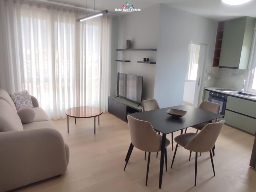 Apartament Me Qera 1+1 Tek Xhamia e Tabakeve (ID B2101021) Tirane.