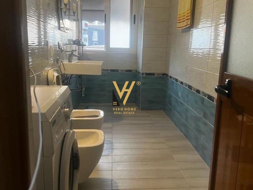 Appartamento 2+1+1 in Affitto a 21 Dhjetori 600 Euro