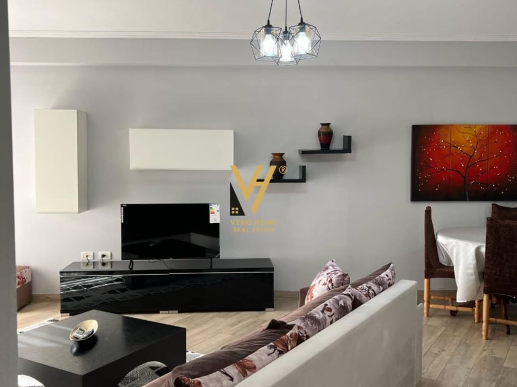 JEPET APARTAMENT 2+1+2 ME QERA NE ASTIR 500 EURO