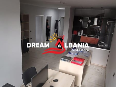 Shitet Super Apartament 2+1 prane Rruges se Kavajes (ID 41211725)