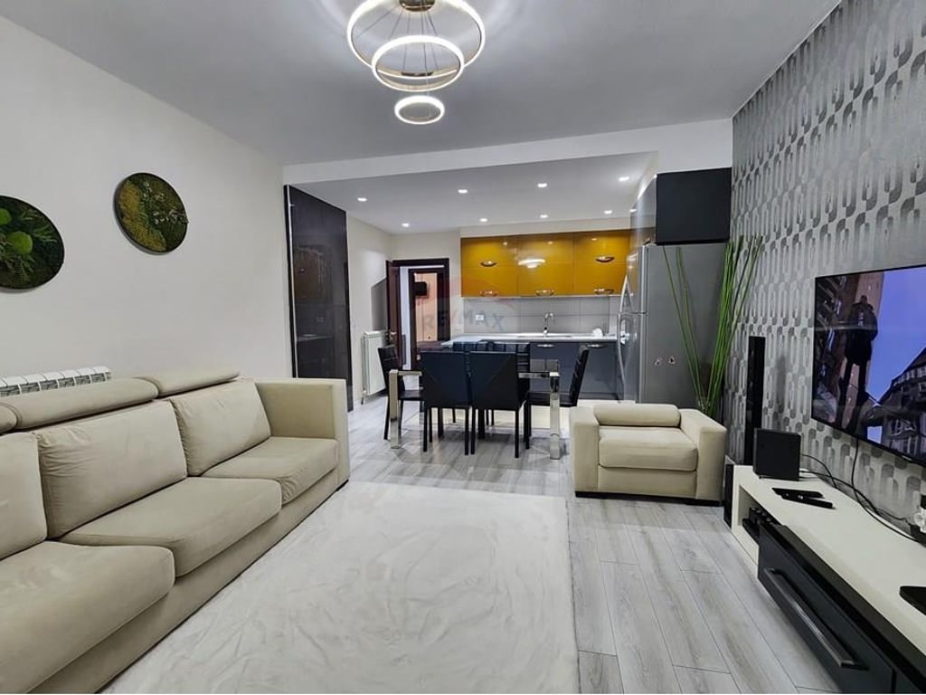 Apartament 2+1 per qira te Kodra e Diellit!
