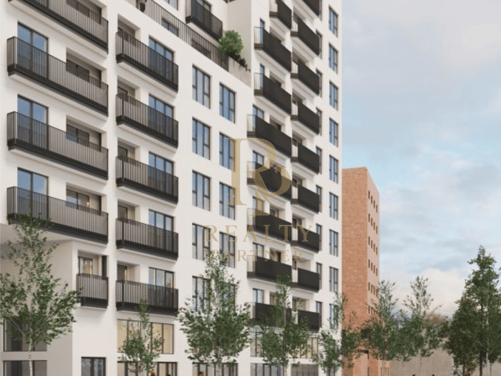 🔑Shitet  Garsoniere Afer Pazarit te Ri-Tirane!!