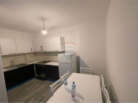 Apartament 2+1 me qira ne Astir