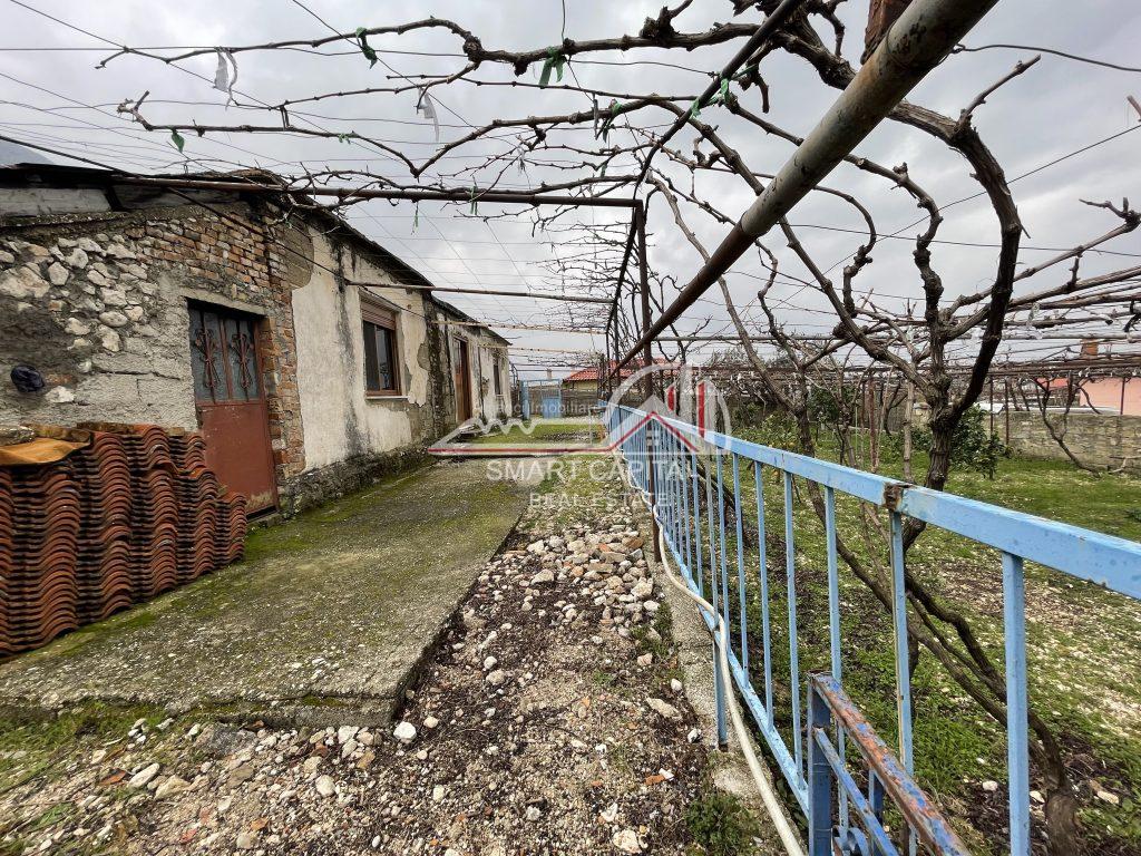 VENDESI PRIVATO IN VENDITA A DUKAT FUSHE.