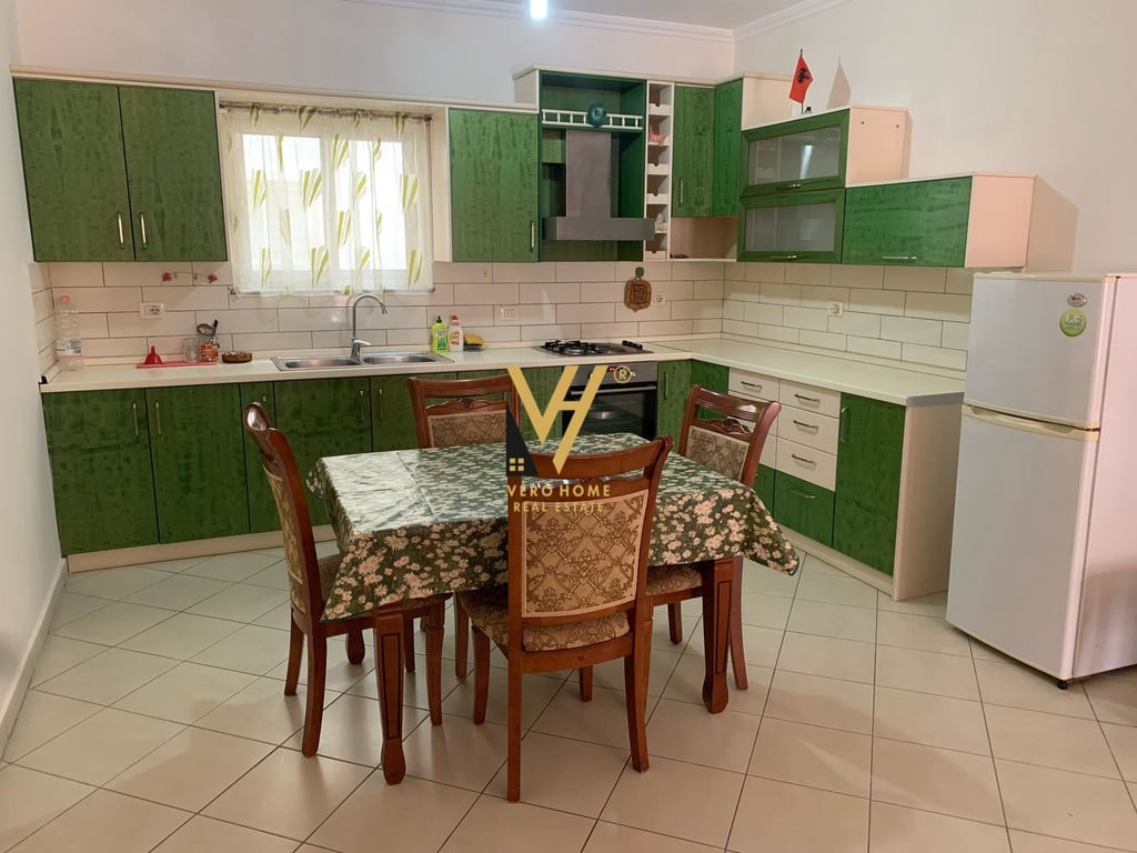 AFFITTASI APPARTAMENTO 2+1+BLK A YZBERISHT A 450 EURO