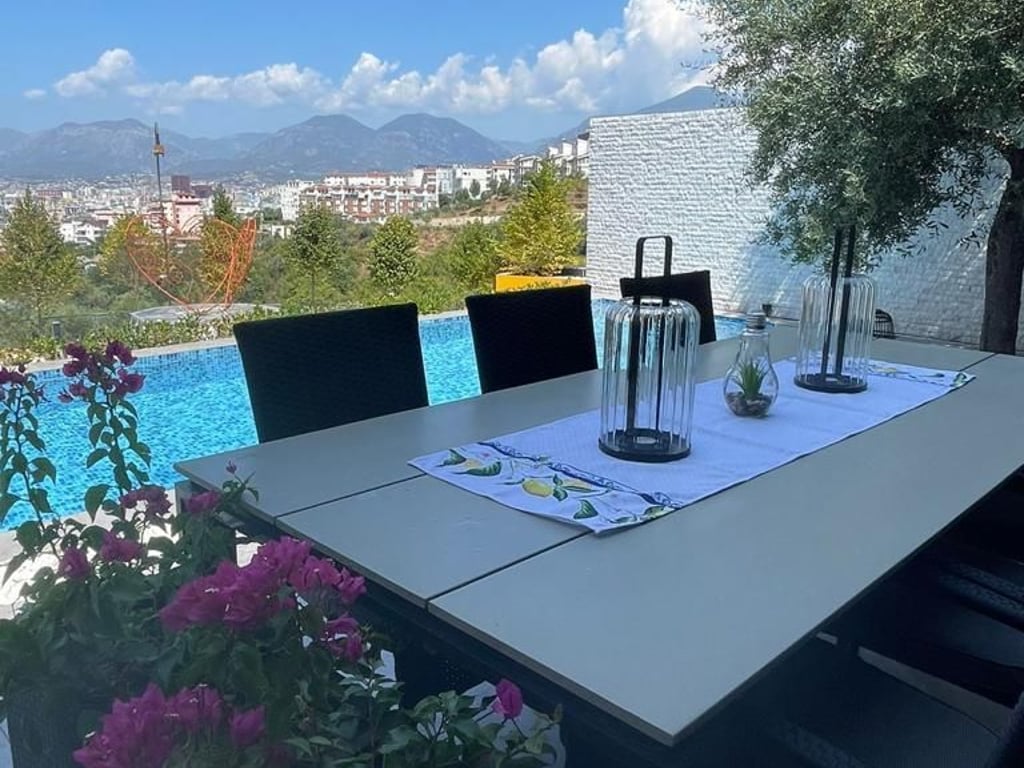 Super Vile Dupleks 3+1+2+pishine me qera tek Residenza Kodra e Diellit (ID 4251303)