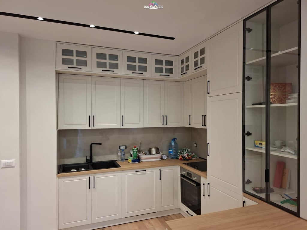 Appartamento in Vendita 2+1+2 a Porcelan (ID B120671) Tirana.