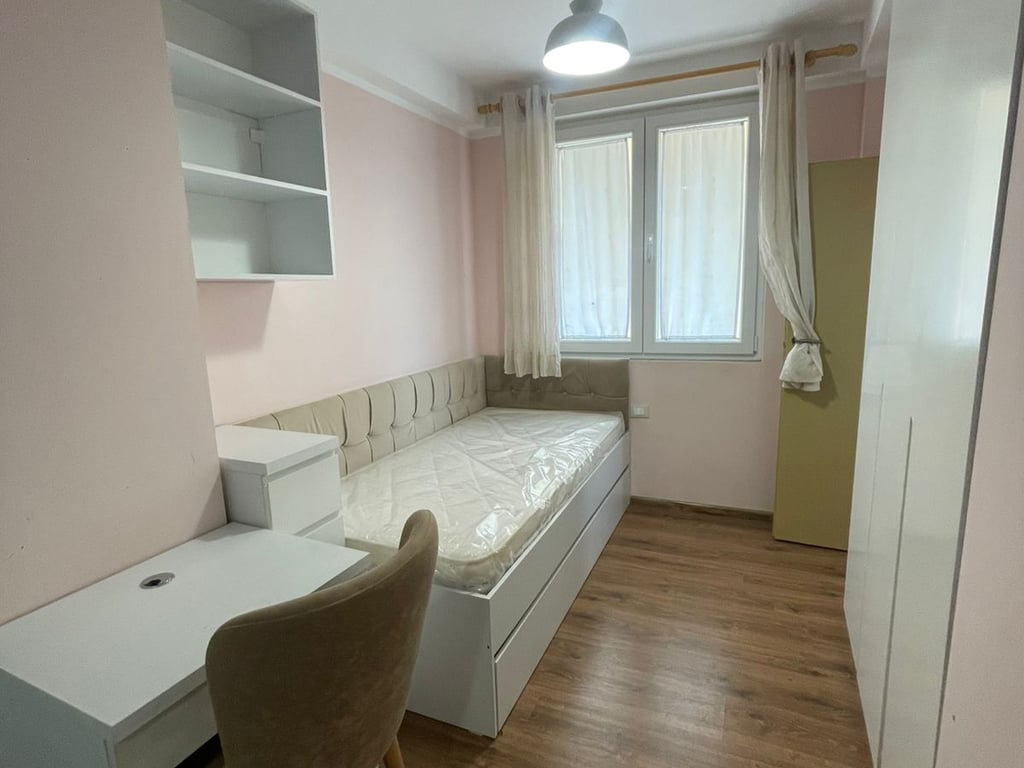 Jepet me qera apartament 1+1 tek Ambasada Amerikane