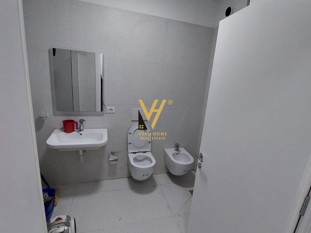 2+1 APARTMENT FOR RENT NEAR THE ELECTRIC MARKET 80,000 LEK