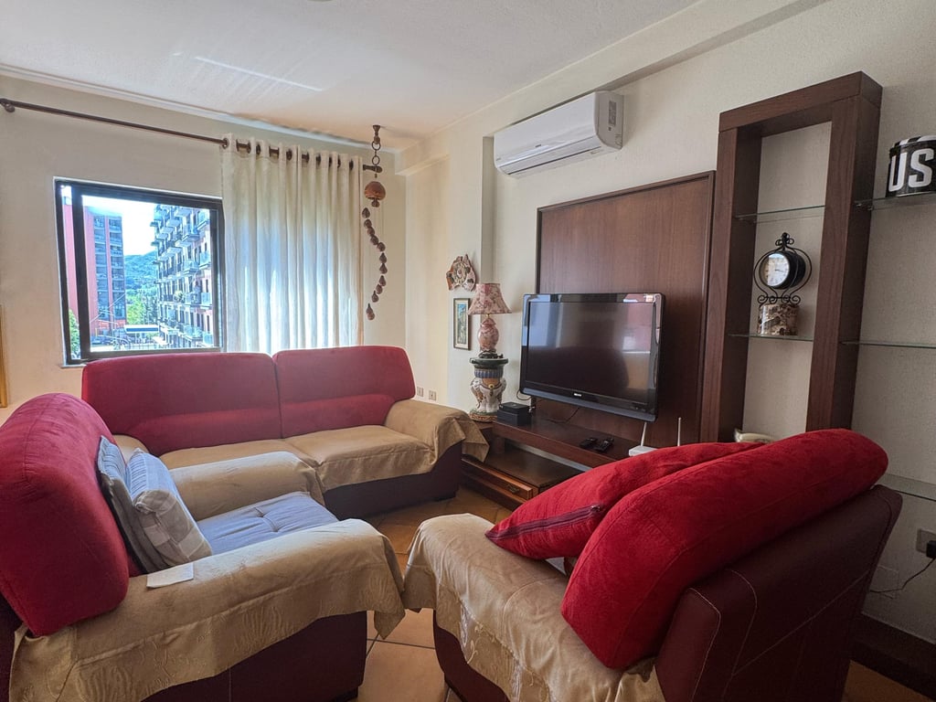 Tirana, Apartment for Sale 2+1+Balcony 5th Floor, 114 m²