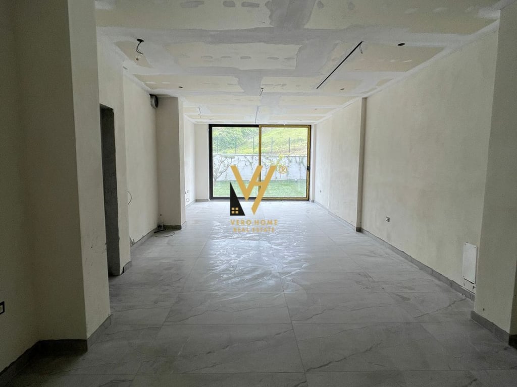 FOR SALE: 3-STOREY VILLA AT FARKA LAKE 750,000 EURO