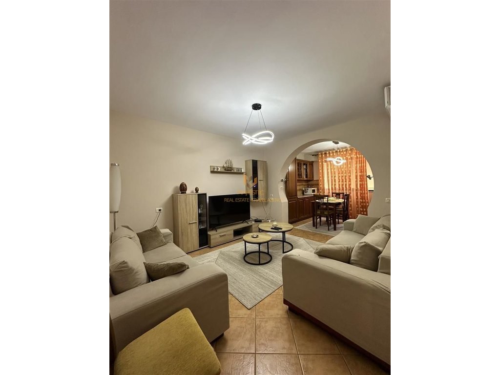 A 2+1 apartment is available for rent in Myslym Shyr.