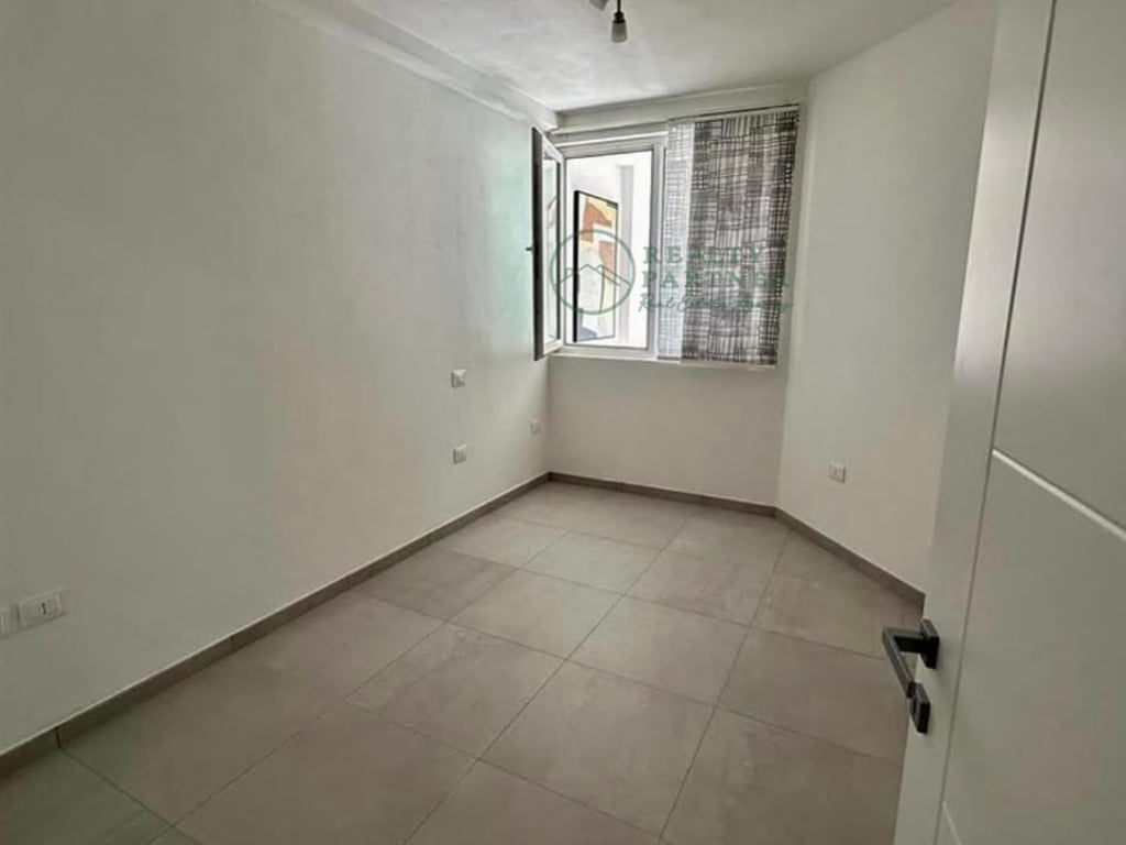 2+1 APARTMENT FOR RENT - Myslym Shyr Street!!!