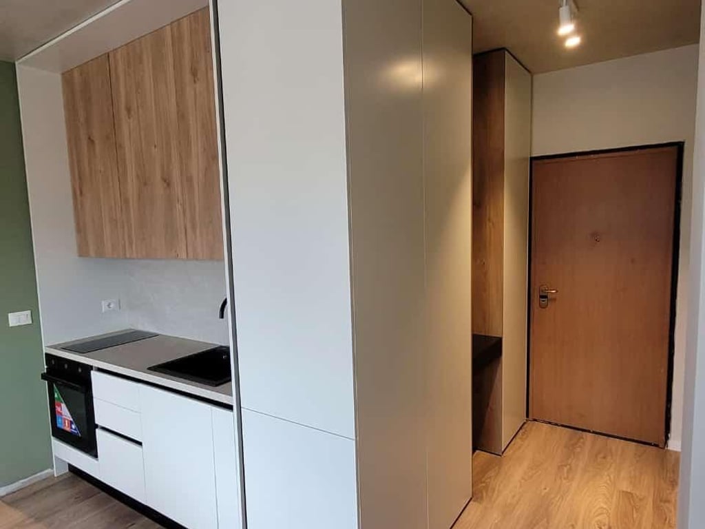 Jepet apartament me qera 1+1 ne Astir