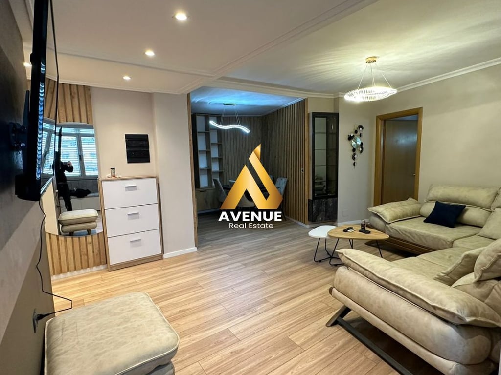 APPARTAMENTO IN VENDITA 2+1+2 MYSLYM SHYR, TIRANA.