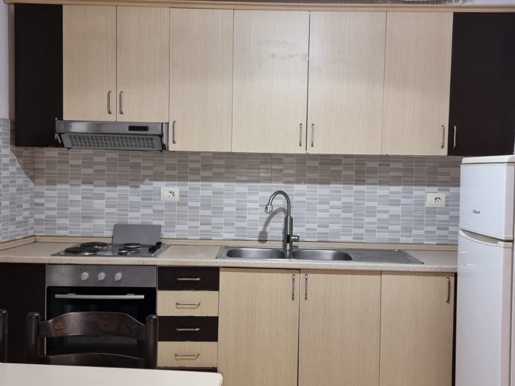 APARTAMENT ME QERA 1+1