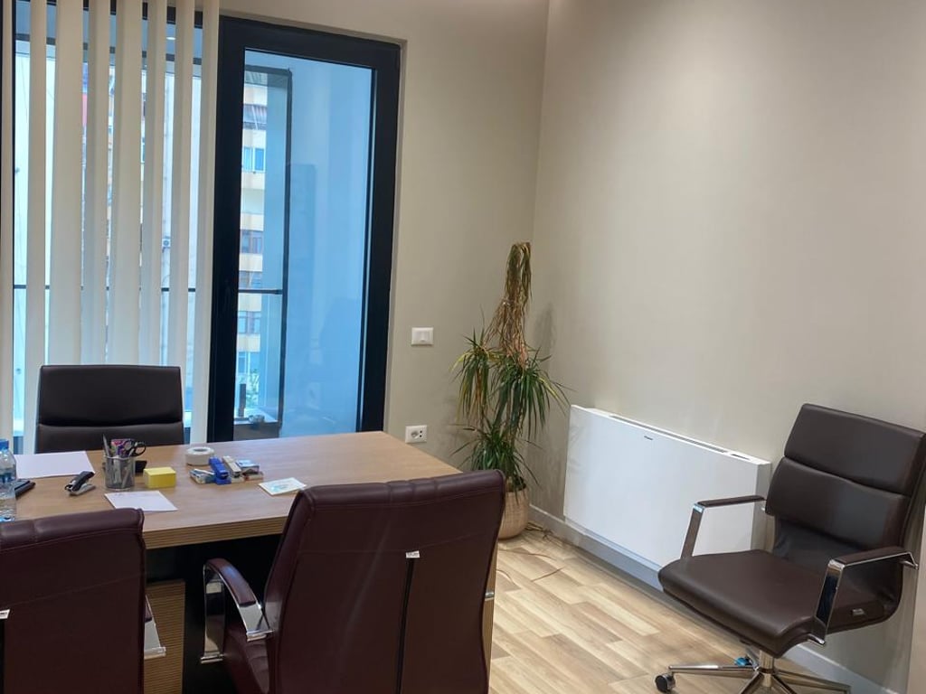 🗽 UFFICIO IN VENDITA – SQUARE 21.