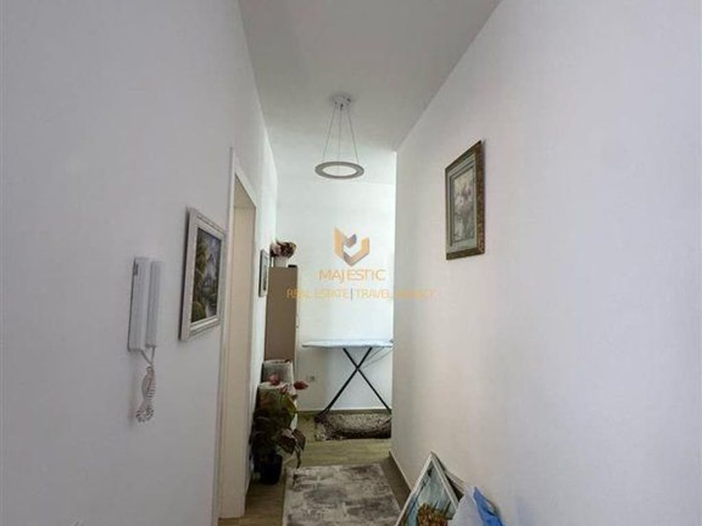 Vendesi appartamento 1+1 a Don Bosko