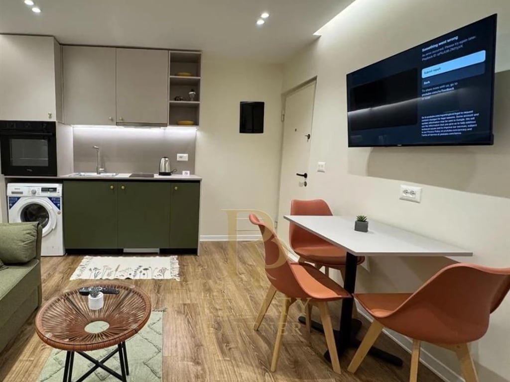 SHITET APARTAMENT 1+1 &amp; GARSONIERE,TEK Pazari i Ri..