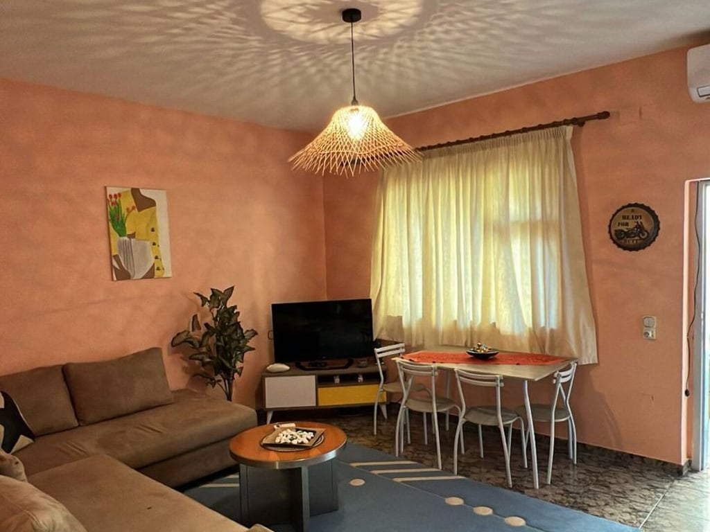 Affittasi 3+1 in zona 21-Dhjetori.