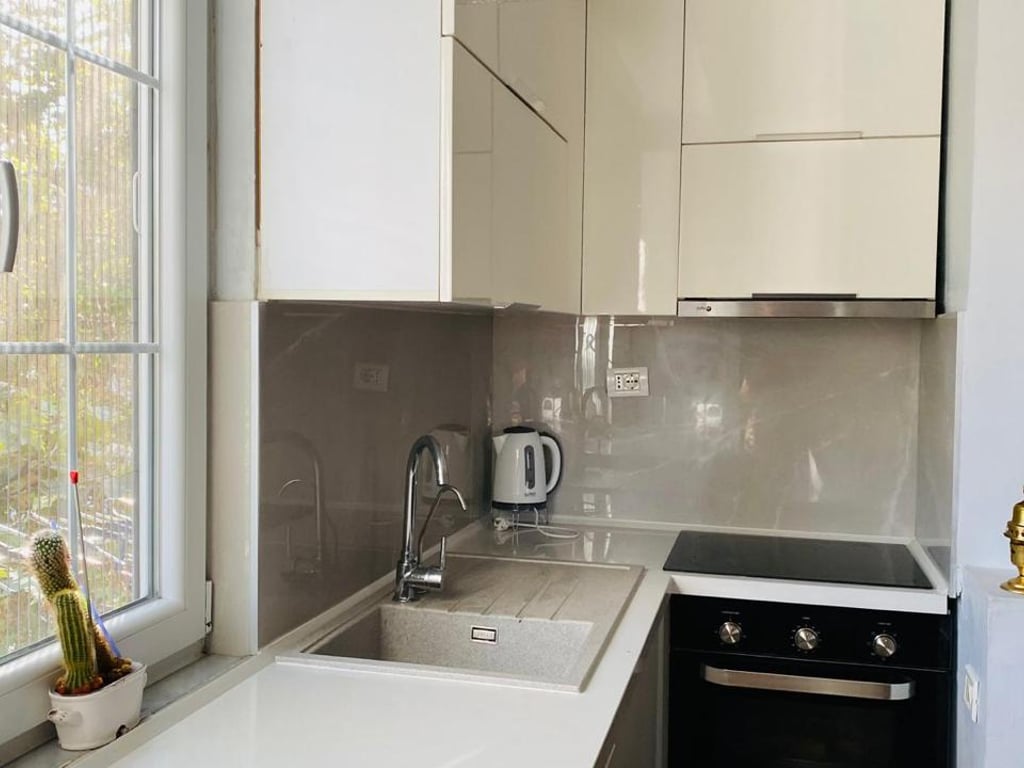 Appartamento 2+1 in affitto in via Kavajë.