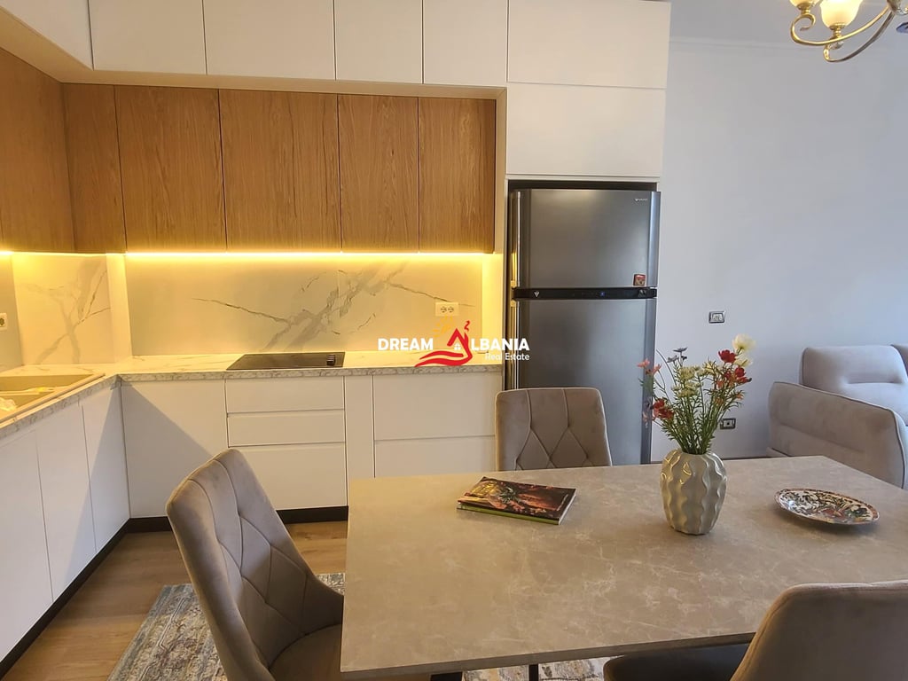 2+1 Apartment with Parking for Rent near Taiwan in Tirana (ID 42215261)