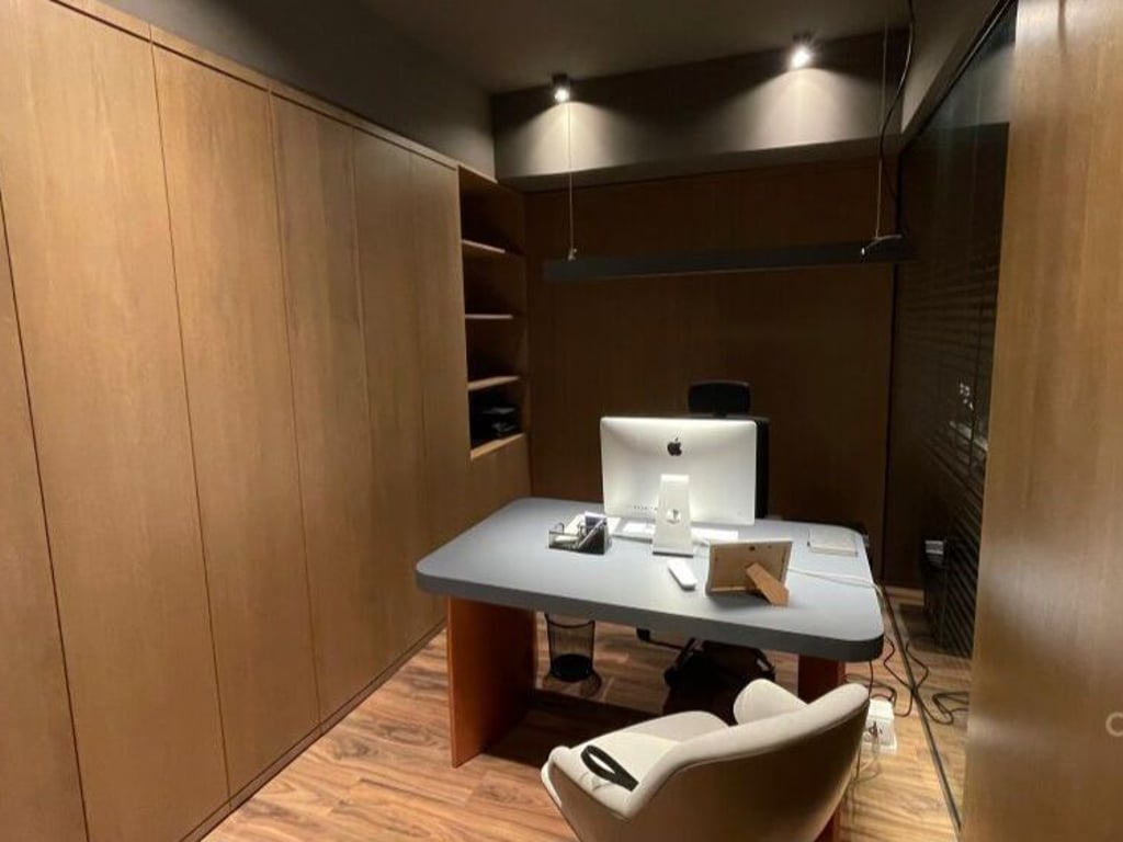 🏢 ZYRË LUKSOZE ME QIRA NË LION PARK! 🌟 | LUXURY OFFICE FOR RENT IN LION PARK!