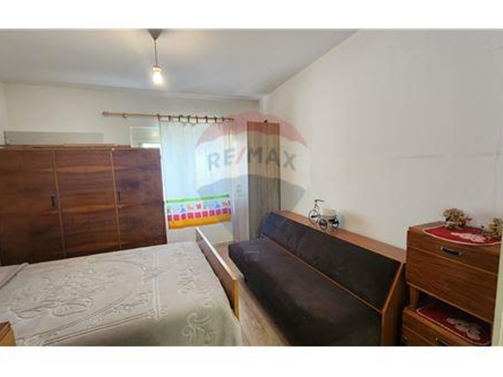 Apartament 2+1 per qira tek Irfan Tomini!