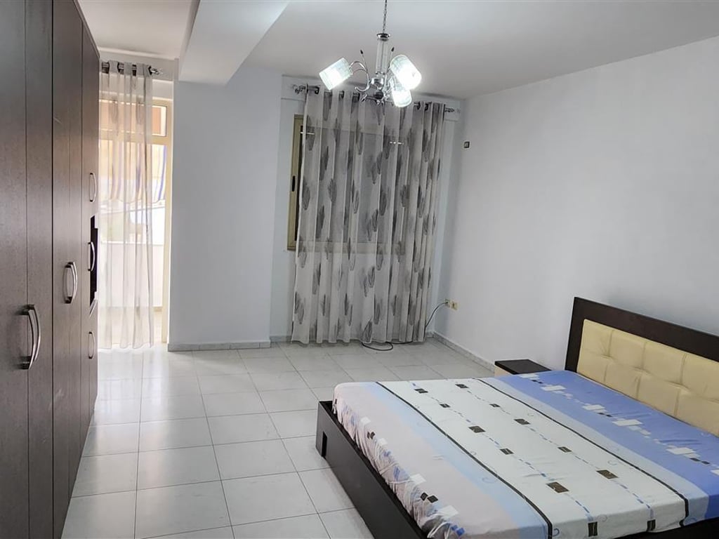 A 2+1+2 apartment is available in Yzberisht, Gega Oil.