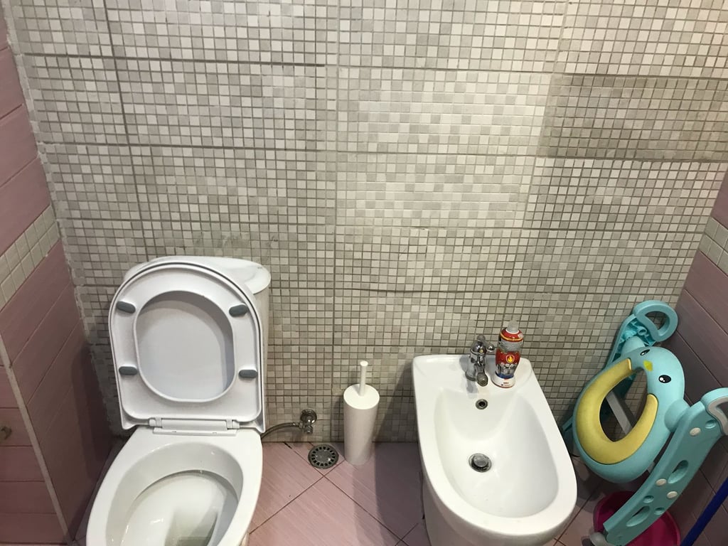 Jepet me qira apartament 2+1 ne Komune Parisit