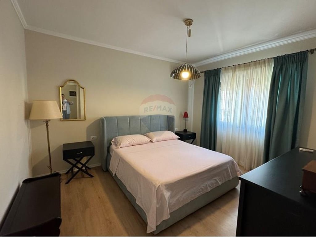 2+1 apartment for rent in Bllok!