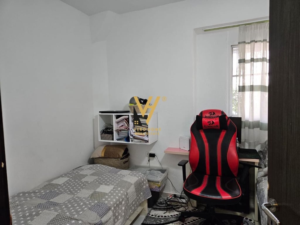 VENDESI APPARTAMENTO 2+1 IN VIA ELBASAN A 195.000 EURO