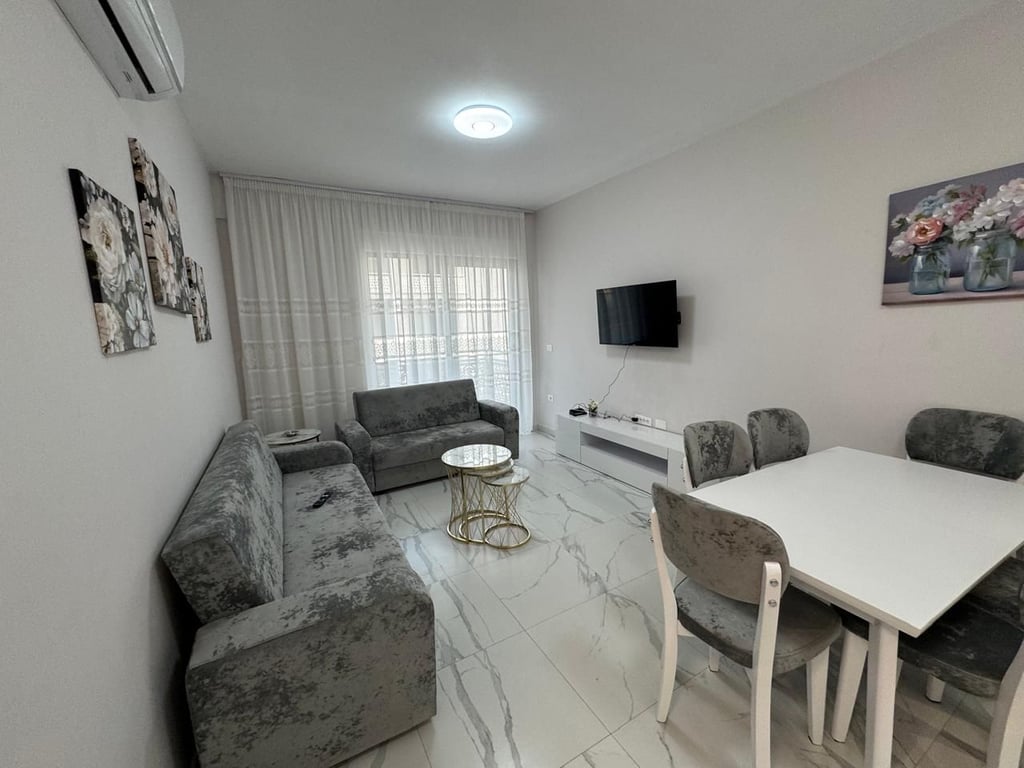 2+1 APARTMENT FOR RENT IN FUSHA AVIACIONIT