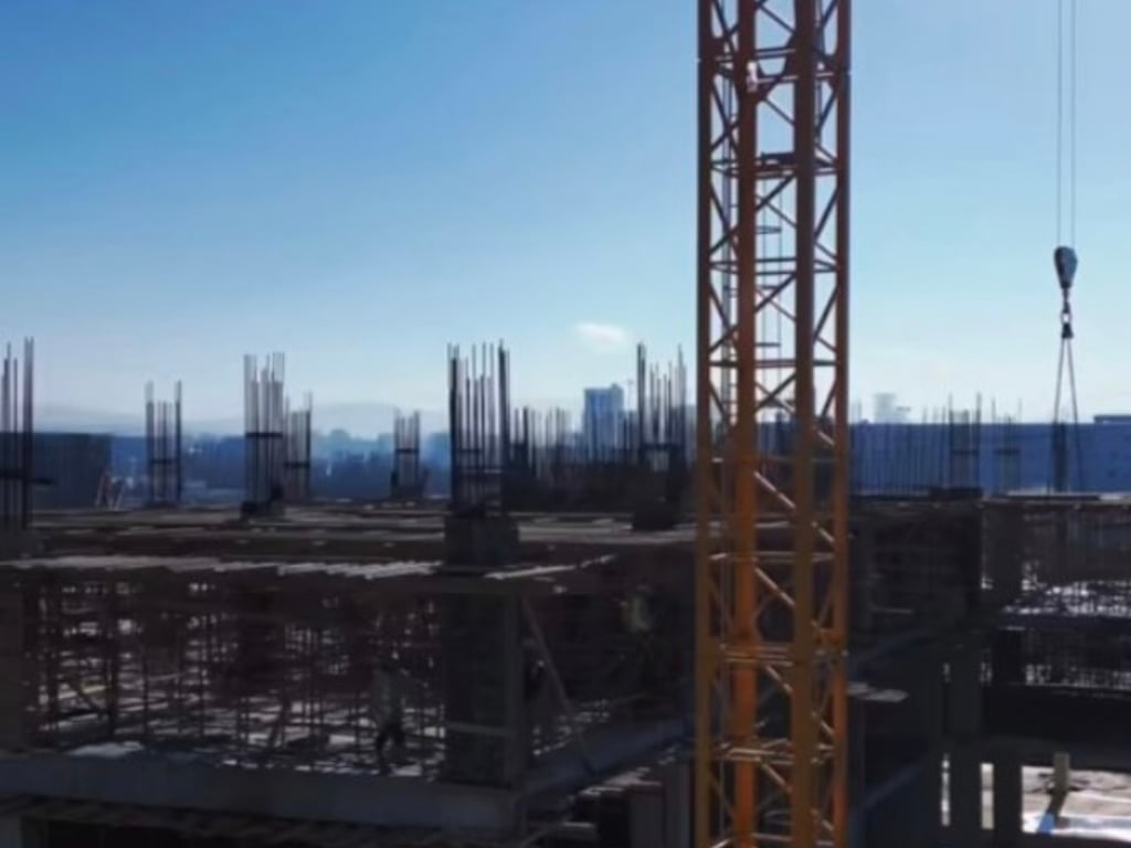 Tirane, shitet apartament 2+1+Aneks+Ballkon Kati 3, 95 m 89.595 € (Lidhja e Prizrenit, Paskuqan)