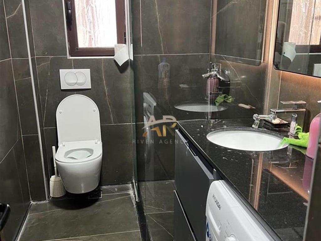 Affittasi appartamento 1+1 in via 21-Dicembre.