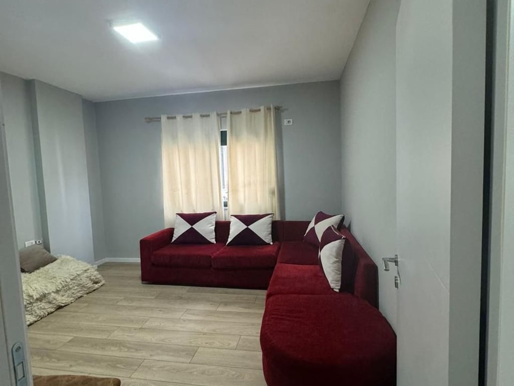 Affittasi appartamento 2+1 a Fresk