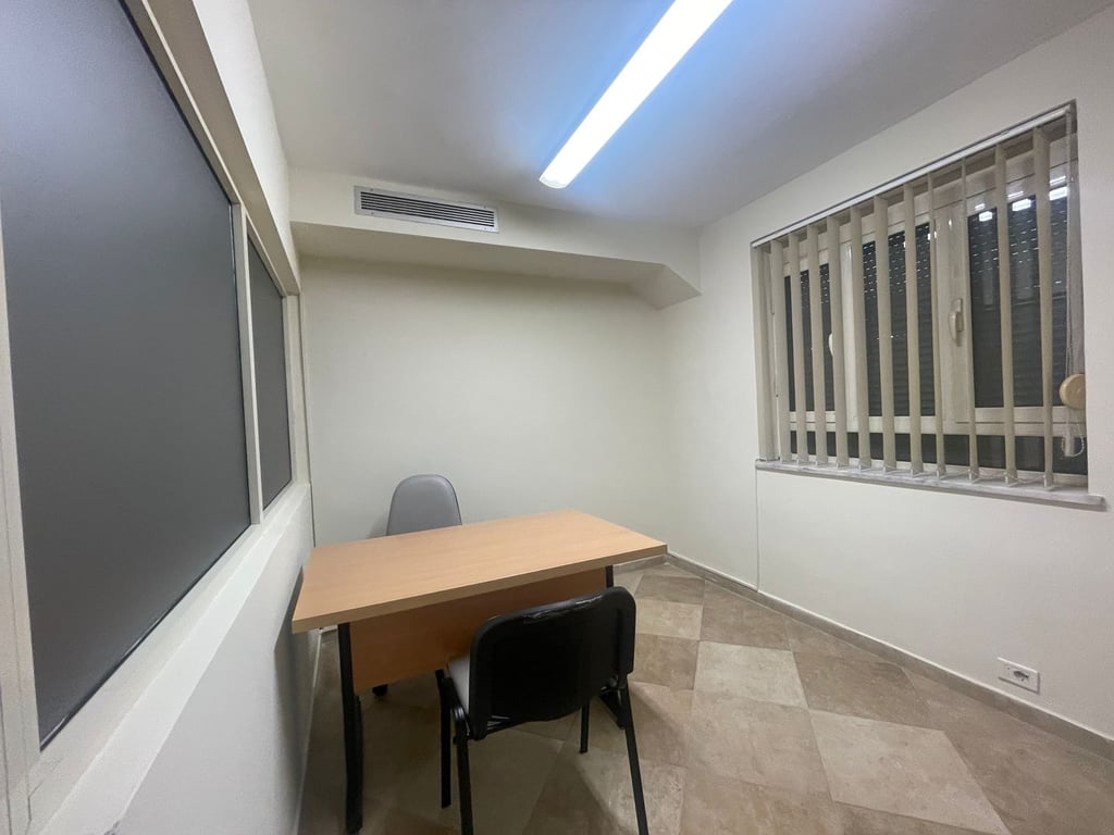 Ufficio in affitto in ex Esposizione 550 euro