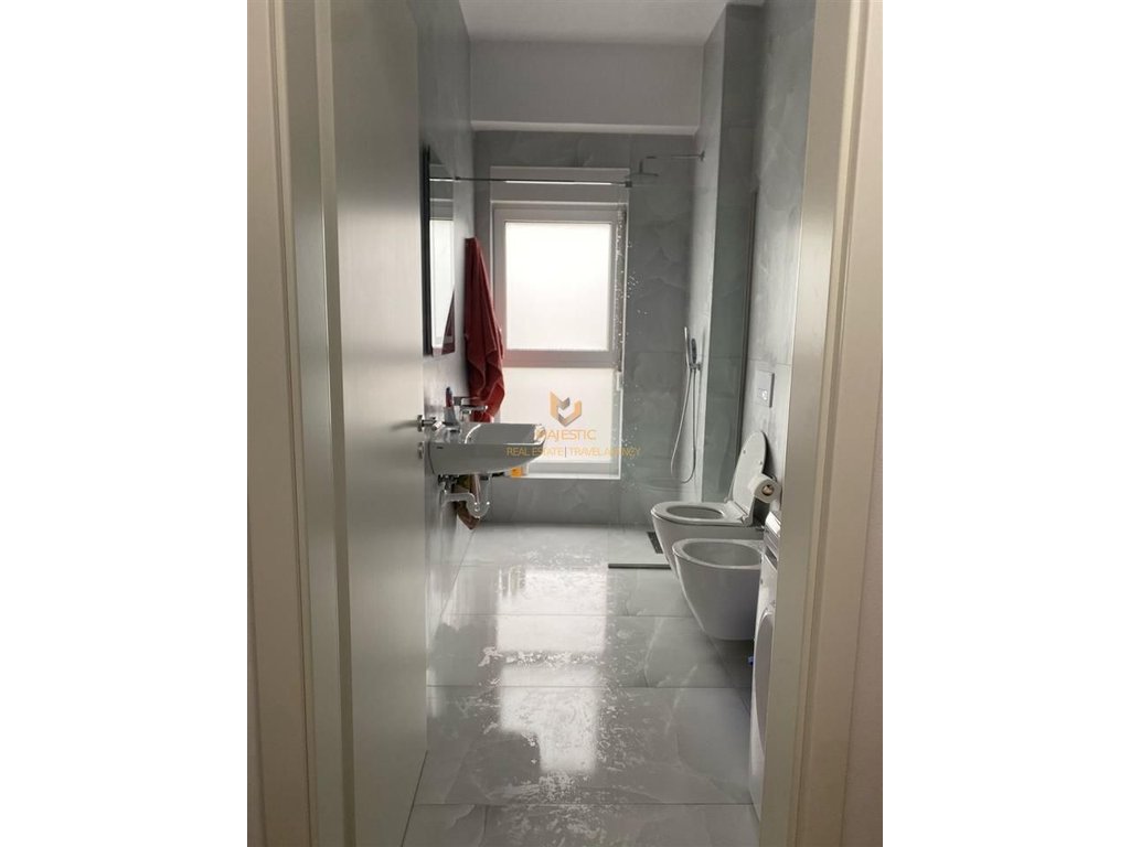 A 2+1 apartment with parking is available at the Kaimi residence.