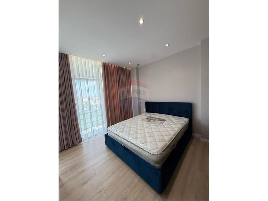 STUDIO-APARTAMENT PER QIRA, ASTIR tek bulevard MIGJENI