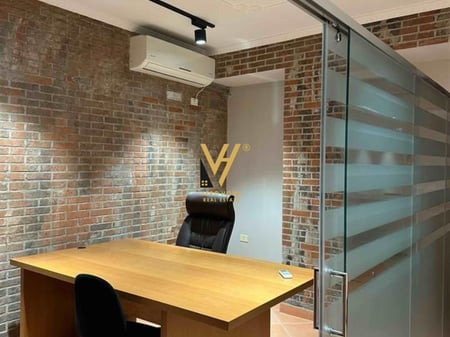 JEPET ZYRE 75 M2 ME QERA TE STACIONI I TRENIT 600 EURO