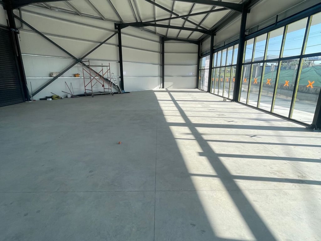 📍 Affittasi Capannone – Kamëz (400 m²)