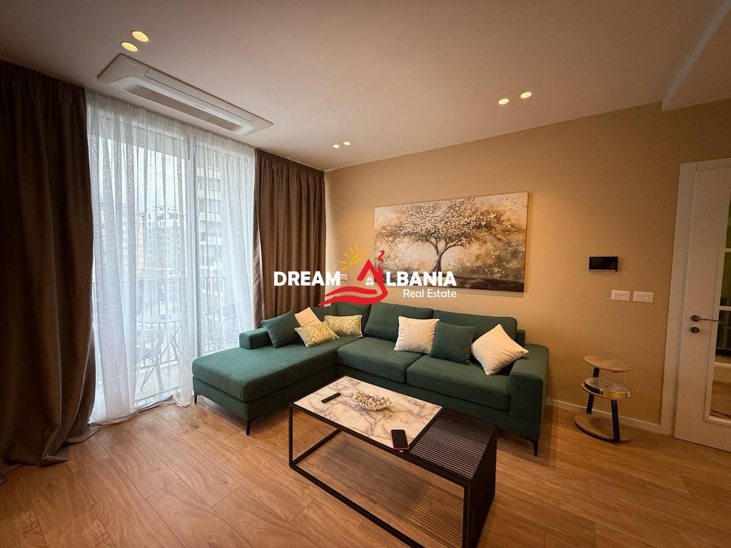 A super 1+1 apartment is for rent in Lake View residence, Kosovareve street (ID 42111370).