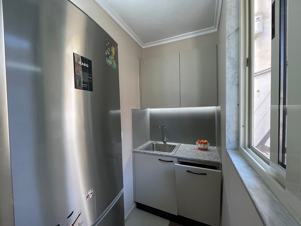 Appartamento 2+1 presso l'Ambasciata Cinese, Via di Durazzo